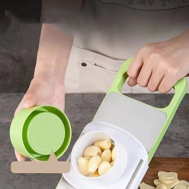 Vegetable Slicer with Handguard - Image 4